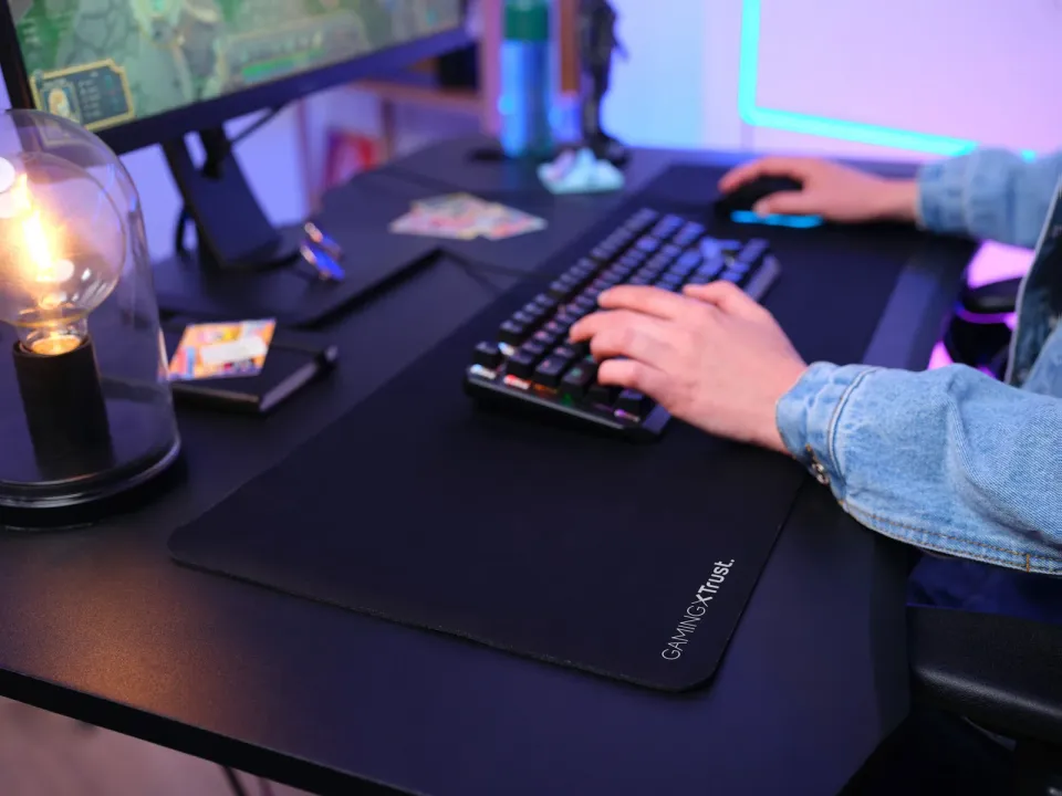 TRUST podložka pod myš GXT 758 Mousepad - XXL