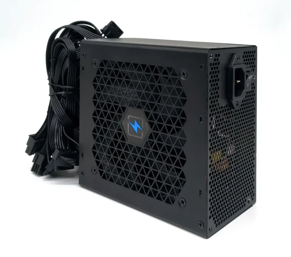 1stCOOL zdroj 650W DARK LINE 650 88+ s aktivnim PFC, ventilátor 120mm (zdroj do PC case)