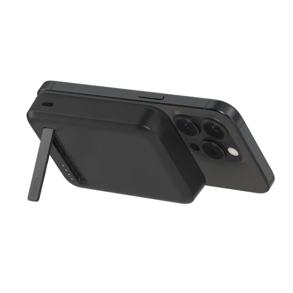 Belkin BOOST CHARGE Qi2 Magnetická Bezdrátová PowerBanka se stojánkem, 8000mAh,