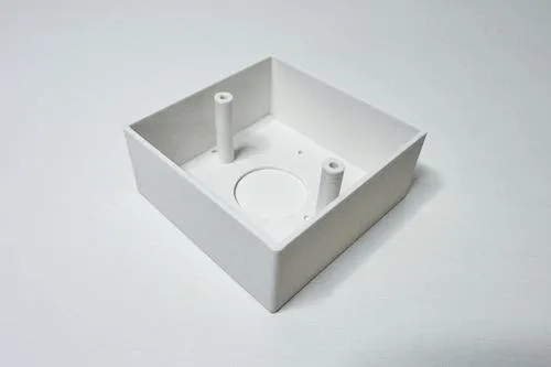 TP-LINK držák s kabelovou krytkou pro EAP115/230/650-Wall a TAPO S210/S220 na stěnu , bílý