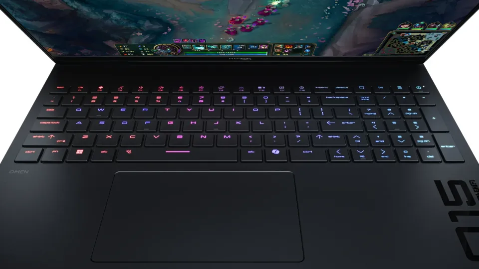 NTB HyperX OMEN 15-gb0003ncx, Ryzen 7-8745HX, 15.3" 3K OLED 120Hz, 16GB DDR5, SSD 1TB, RTX 5060, Win 11, 2Y Onsite