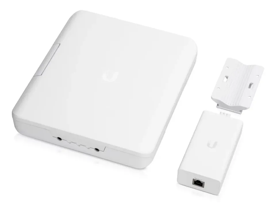 UBNT UniFi USW-Flex-Utility [adaptér pro instalaci na sloup]