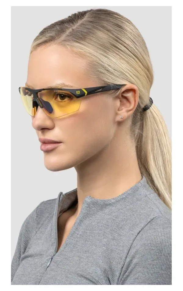 GUNNAR kancelářske/herní brýle CYBERPUNK MILITECH ONYX SIGNAL YELLOW* jantarová* BLF 65* GUNNAR Focus