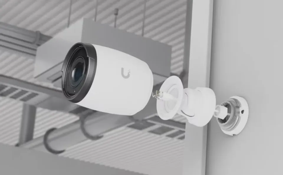 UBNT UVC-AI-Pro - UVC AI Professional kamera, 8MP - White
