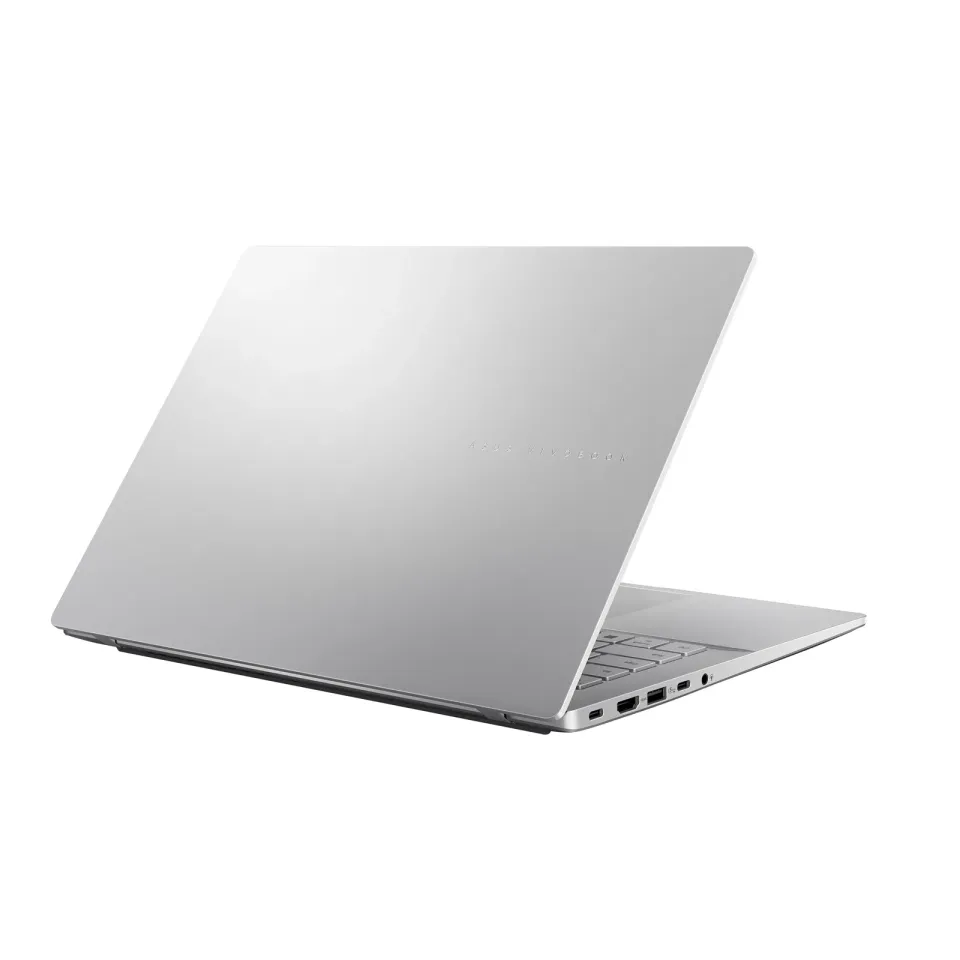 ASUS NTB Vivobook S14 (M3407GA-OLED013WZ), Ryzen AI 7 445, 14" 1920 x 1200, 16GB, 512GB SSD, Radeon, W11 Home, Silver