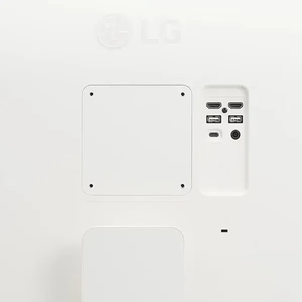 LG/32U721SA-W/31,5"/VA/4K UHD/60Hz/5ms/Bílá/2R