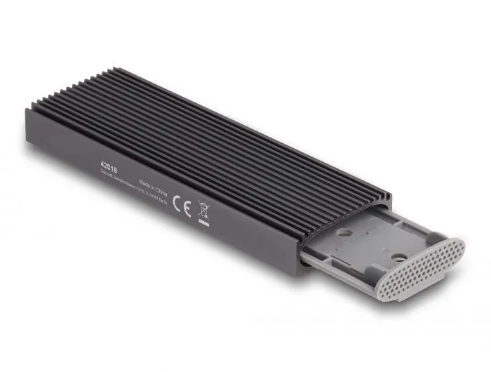 Delock Externí kombinované pouzdro USB Type-C pro M.2 NVMe PCIe nebo pro SATA SS (42019)