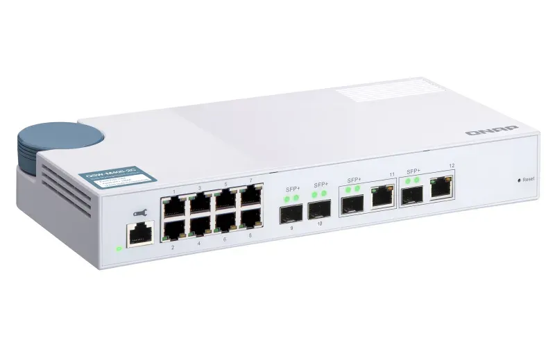 QNAP řízený switch QSW-M408-2C (12portů: 8x Gigabit port + 4x 10G SFP+ /2x 10GbE kombo porty)