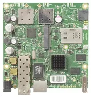 MikroTik RouterBOARD RB922UAGS-5HPacD,720MHz CPU,128MB RAM, 1x LAN, 1x SFP slot, 1xminiPCIe slot + SIM, vč.L4