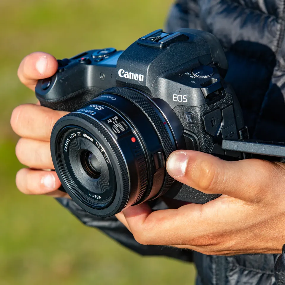 Canon Adaptér EOS R Control Ring Mount Adapter EF-EOS R