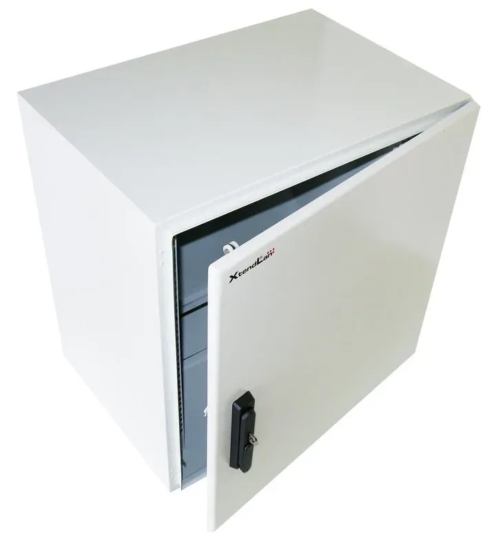 XtendLan 19" venkovní vodotěsný rozvaděč 12U 600x420, krytí IP55, nosnost 65kg, 3-bodový zámek, šedý