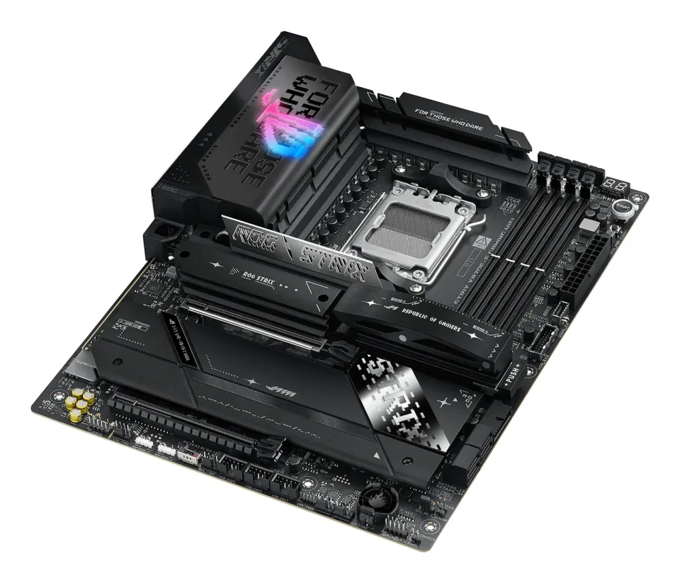 ASUS MB Sc AM5 ROG STRIX X870E-E GAMING WIFI, AMD X870, 4xDDR5, 1xHDMI, 2xUSB4, WiFi