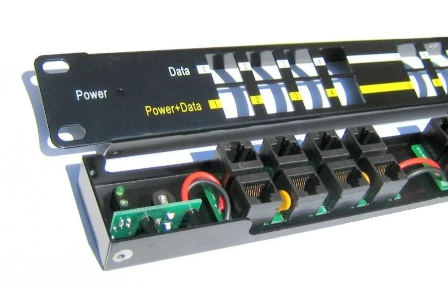 POE-PAN12, 12-portový pasivní POE panel