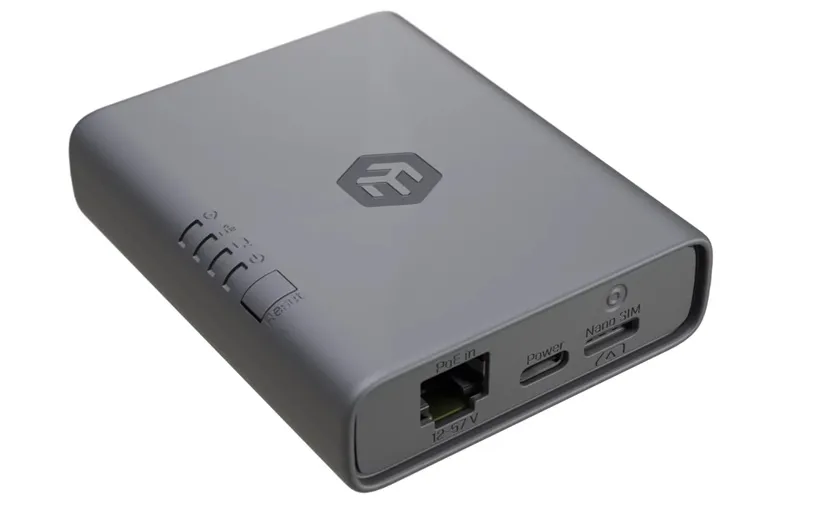 Mikrotik EC25-EU&KNe, KNOT Embedded LTE4, IoT/LTE Gateway, 1x Gb Eth(PoE-in), eSIM+Nano SIM,RouterOS