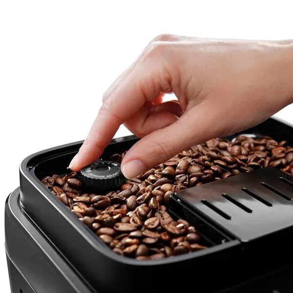 DeLonghi Magnifica Evo ECAM 290.81.TB automatické espresso