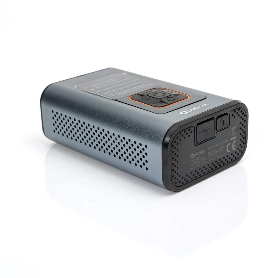 Platinet 3v1 Powerbanka 4000 mAh, digitální kapesní kompresor 10 BAR, LED svítilna, stříbrná