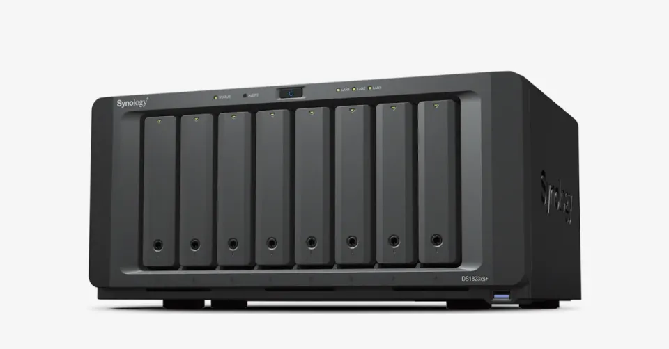 Synology DS1823xs+ DiskStation RAID 8xSATA server, 2x1Gb,1x10Gb LAN