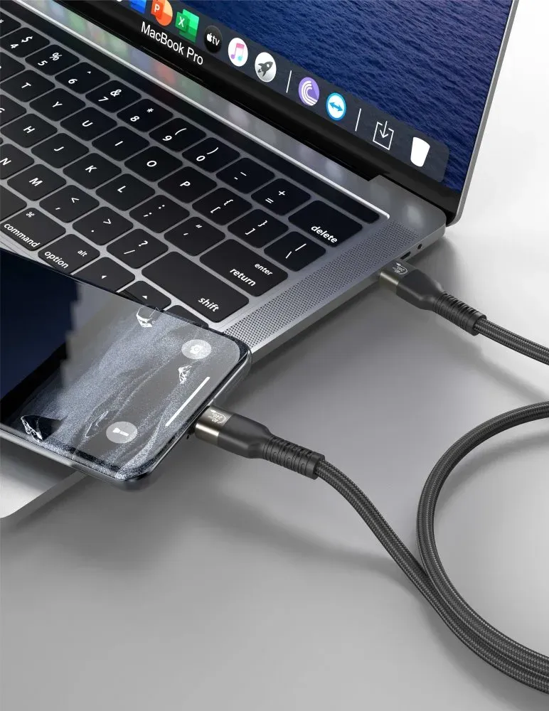 SWISSTEN DATOVÝ VIDEO KABEL USB 4.0, USB-C, 240W, 8K@60Hz, 40 Gb/s, TB3 & TB4, 1