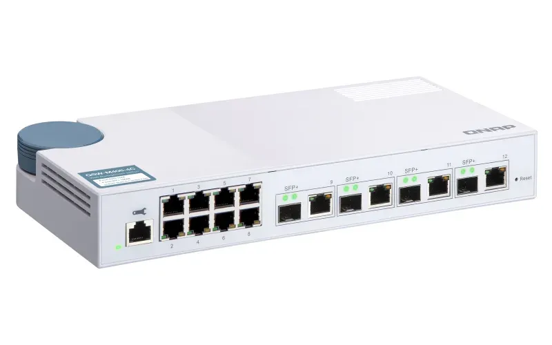 QNAP řízený switch QSW-M408-4C (12 portů: 8x Gigabit port + 4x 10G SFP+ / 10GbE kombo porty)