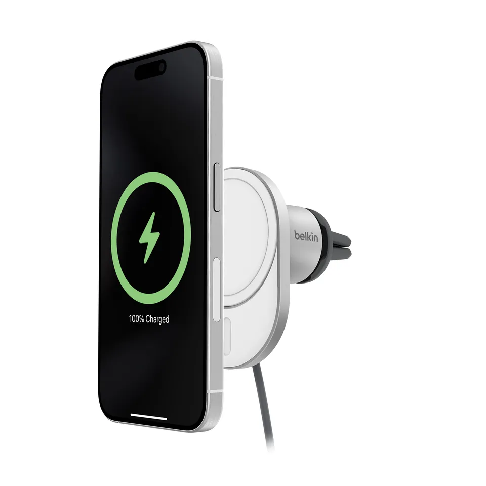 Belkin BOOST CHARGE Qi2 Magnetický držák s nabíjením do auta, 15W, bez adaptéru,