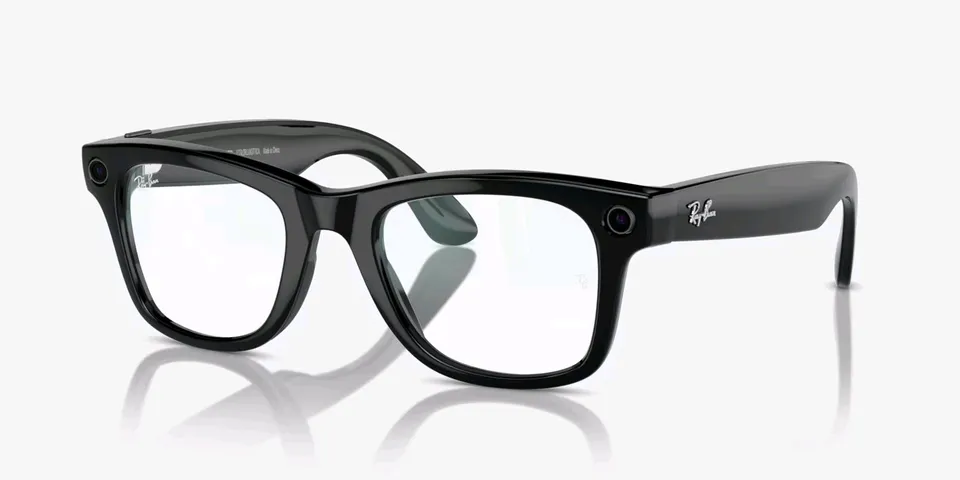 Meta Ray-Ban Gen1 Wayfarer, Shiny Black, Clear (Large)