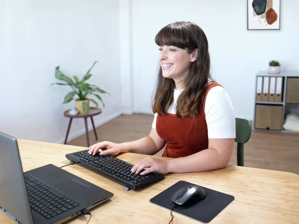TRUST CARVE/Kancelářská/Optická/1 200 DPI/Drátová USB/Černá