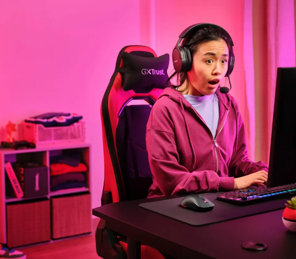 TRUST myš GXT926 Redex II Gaming Mouse, Bezdrátová, laserová, RGB, černá