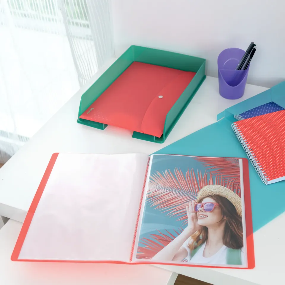 Esselte katalogová kniha měkká Colour'Breeze, 60 kapes, levandulová