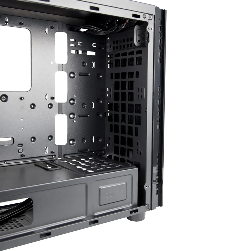 CHIEFTEC skříň HAWK, ATX, 2xUSB 3.0, 1x USB 2.0, Prosklená bočnice, černá