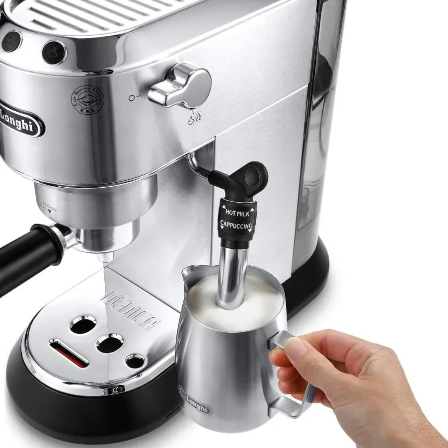 DeLonghi Dedica EC685.M Style pákový kávovar, 1300 W, Cappuccino systém, stříbrná