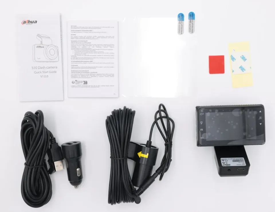 DAHUA kamera do auta S10/ 4K Ultra HD rozlišení/ duální kamera/ GPS/ USB-C/ Wi-Fi/ microSD slot