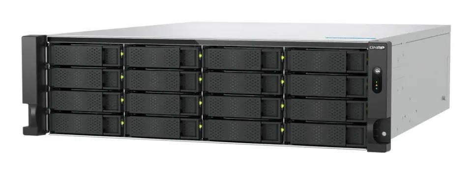 QNAP TS-h1677AXU-RP-R7-32G (8C/AMDRyzen77000/5,3GHz/32GBRAM/16xSATA/2xM.2/2x2,5GbE/2x10GbE/2xUSB3.2/3xPCIe/RP)