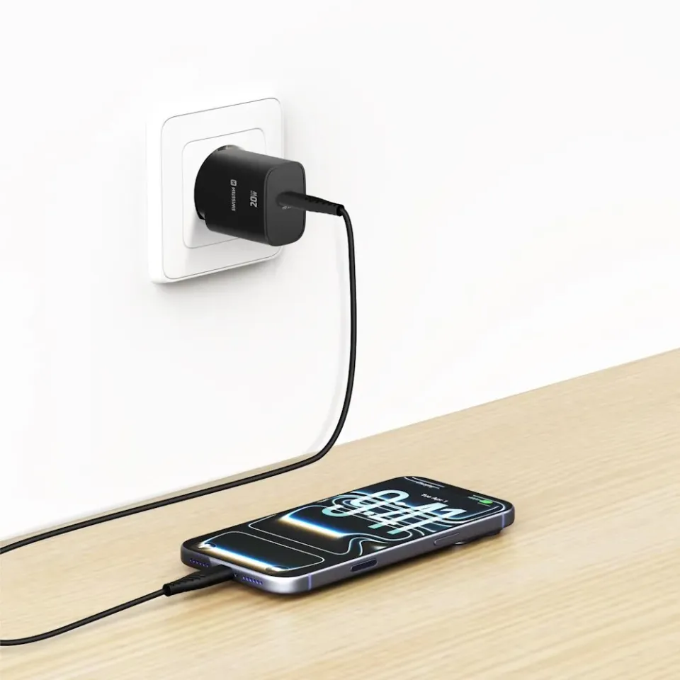 Swissten Síťový Adaptér Edge GaN 1x USB-C PD 20W Černý