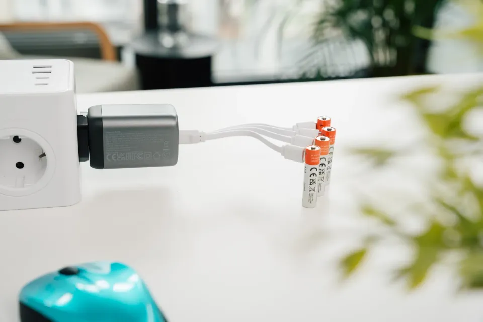 VERBATIM Nabíjecí baterie AAA USB-C 4-Pack 500 mAh