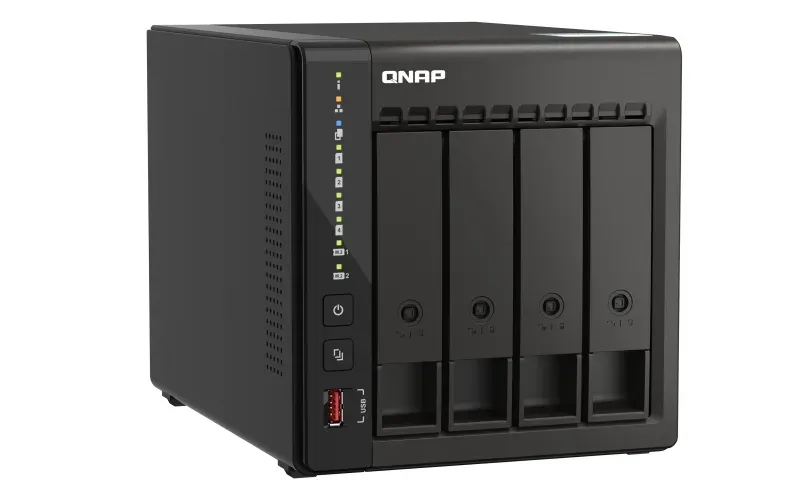 QNAP TS-453E-8G TurboNAS server s RAID, 8GB DDR4, pro 4x3,5/2.5" SATA HDD/SSD