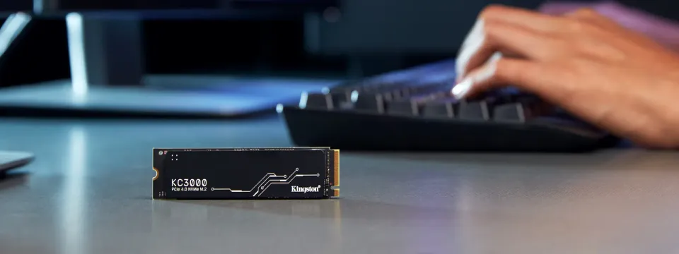 KINGSTON KC3000 SSD NVMe M.2 2TB PCIe (čtení max. 7000MB/s, zápis max. 7000MB/s)