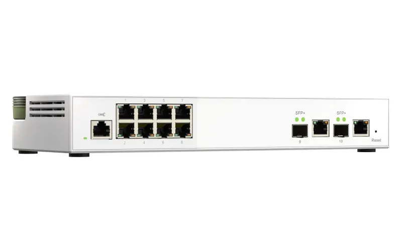 QNAP řízený switch QSW-M2108-2C (8x 2,5GbE RJ45 a 2x kombinované 10GbE SFP+ / RJ-45)