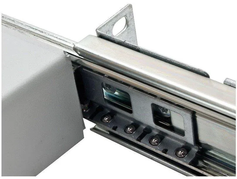 19" výsuv.police 550mm plnovýsuv,nosn.45kg černá