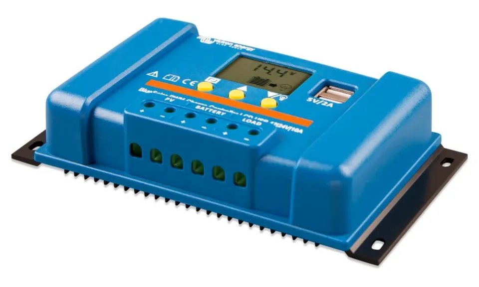 Victron BlueSolar-LCD&USB 30A PWM solární regulátor