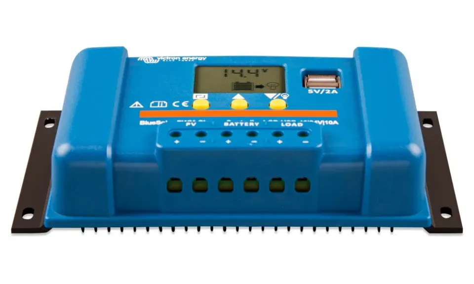 Victron BlueSolar-LCD&USB 30A PWM solární regulátor