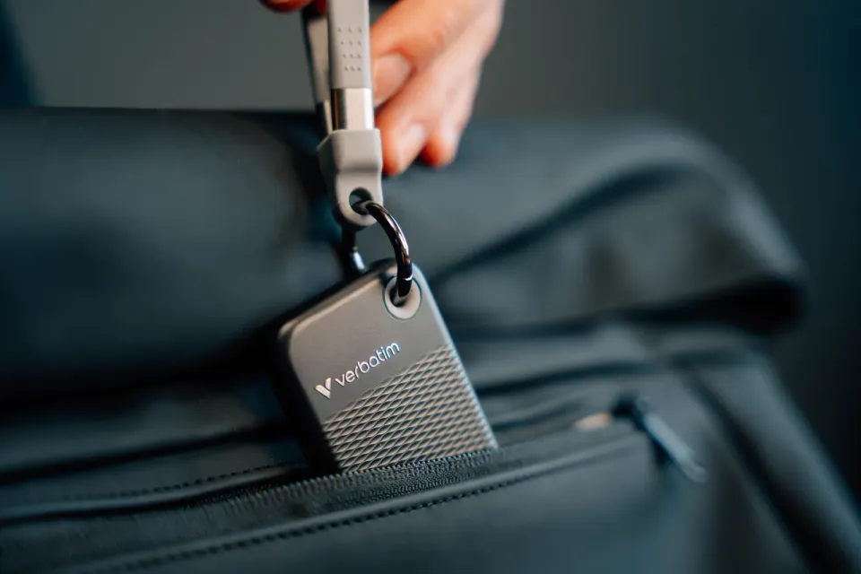 VERBATIM Pocket SSD 1TB, USB-C 3.2 Gen 2, černá/šedá