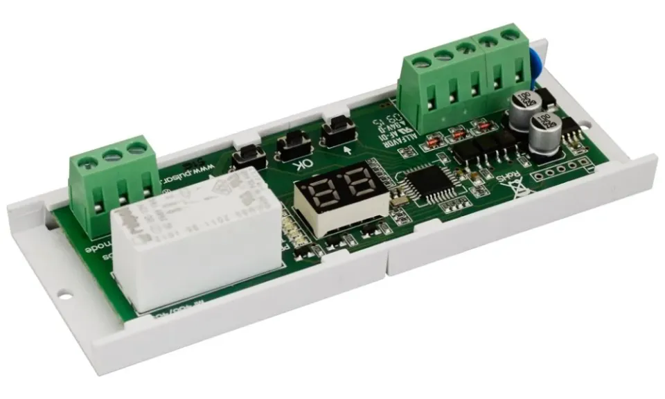 PULSAR 12V releový modul s časovým spínačem