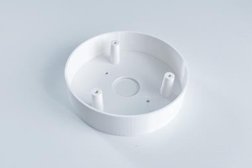 TP-LINK držák s kabelovou krytkou pro kamery VIGI C400/C440/C440-W na stěnu nebo strop, bílý