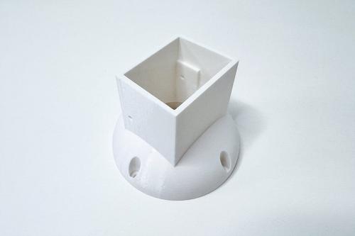 TP-LINK držák/stojan pro kamery Tapo C501GW na stěnu, bílý s krytkou kabelů